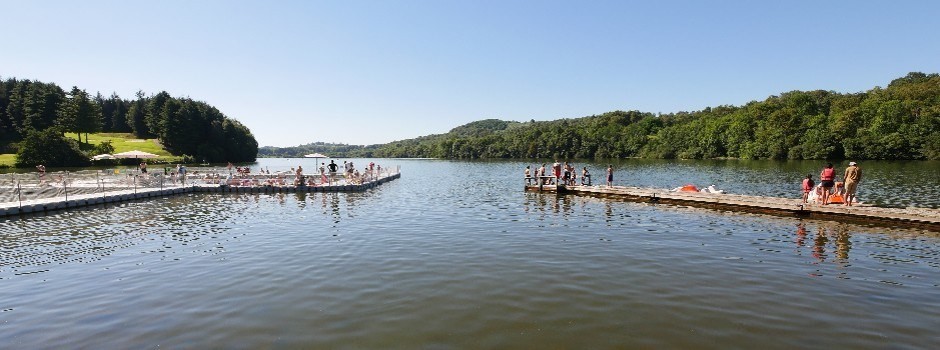 03 Lac de Lourdes et la plage.JPG